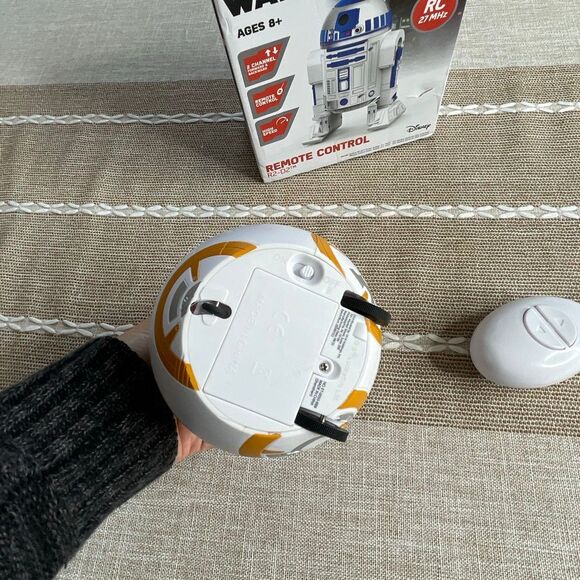 Disney Star Wars Remote Control R2 D2 new unopened - Picture 7 of 10